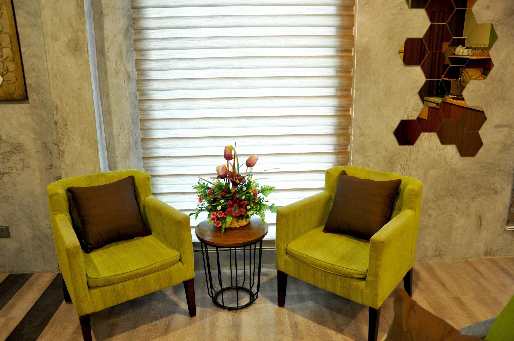 Valya Hotel, Ίπο Εξωτερικό φωτογραφία