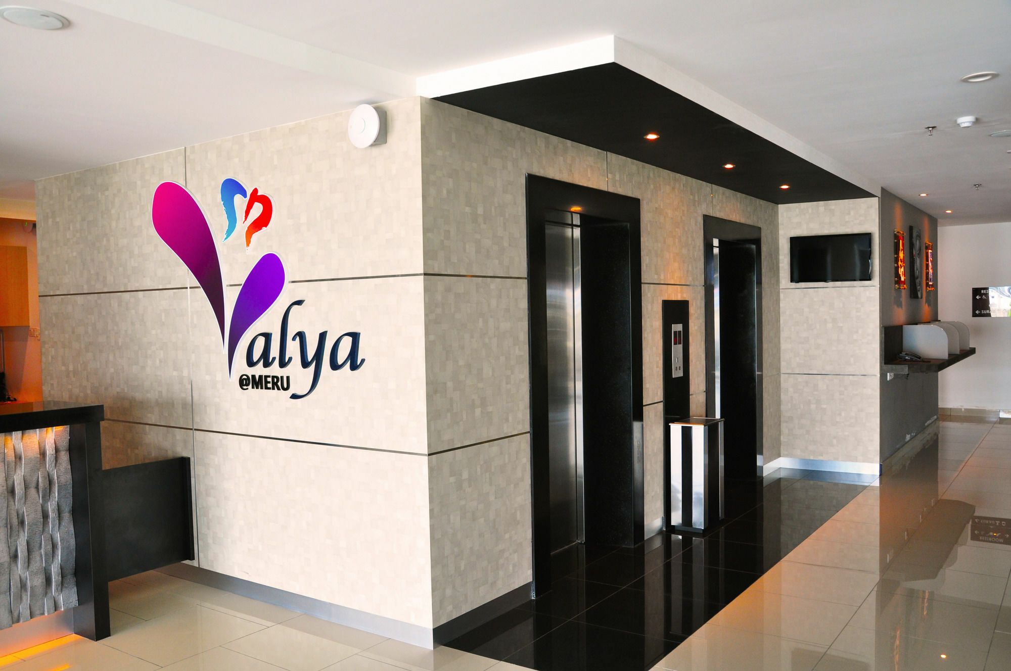 Valya Hotel, Ίπο Εξωτερικό φωτογραφία