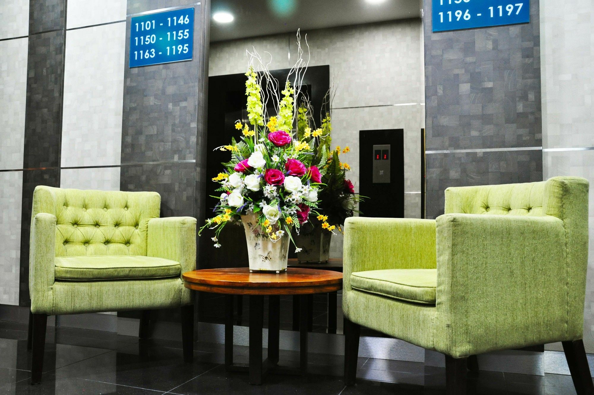Valya Hotel, Ίπο Εξωτερικό φωτογραφία